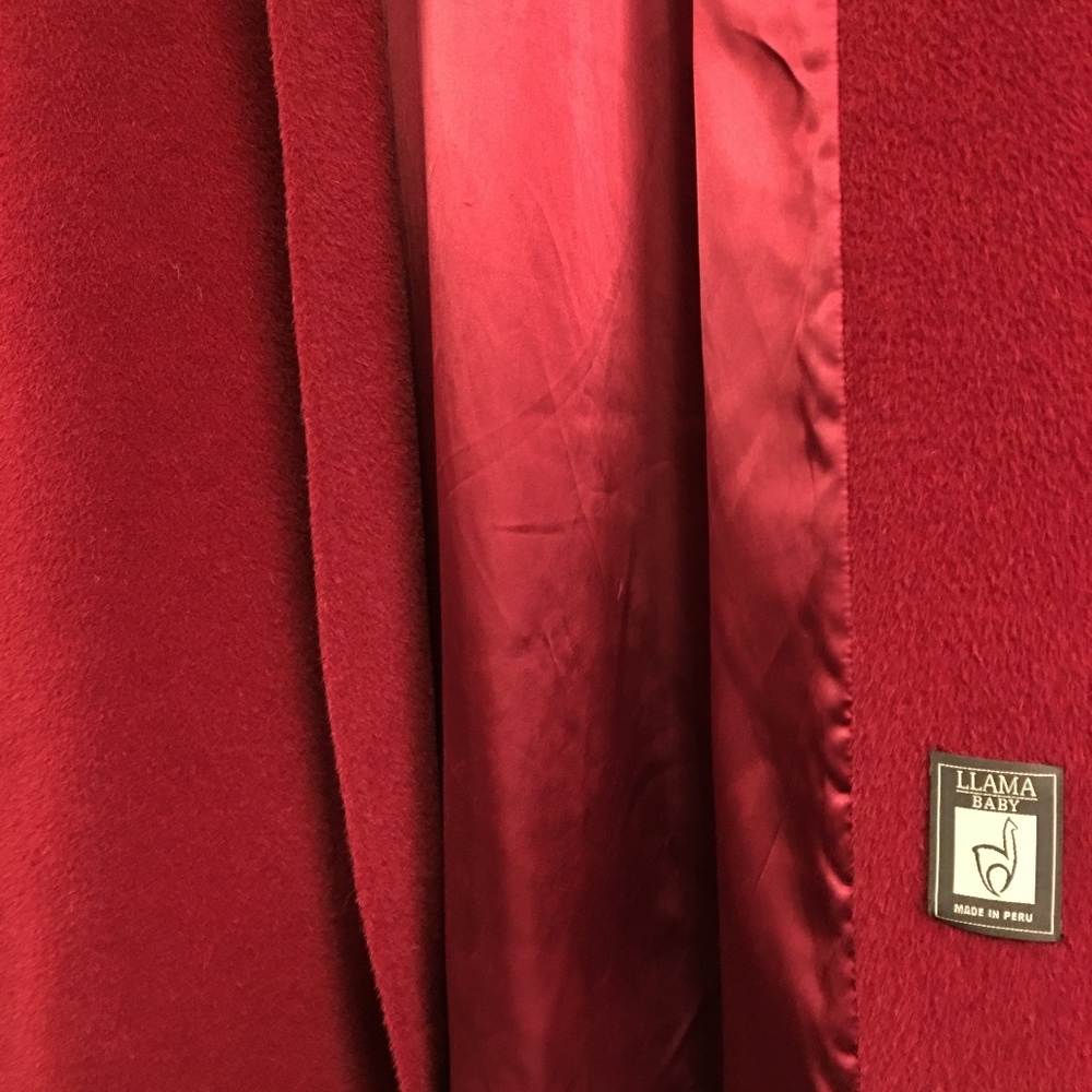 Coat - Picture 5 of 6